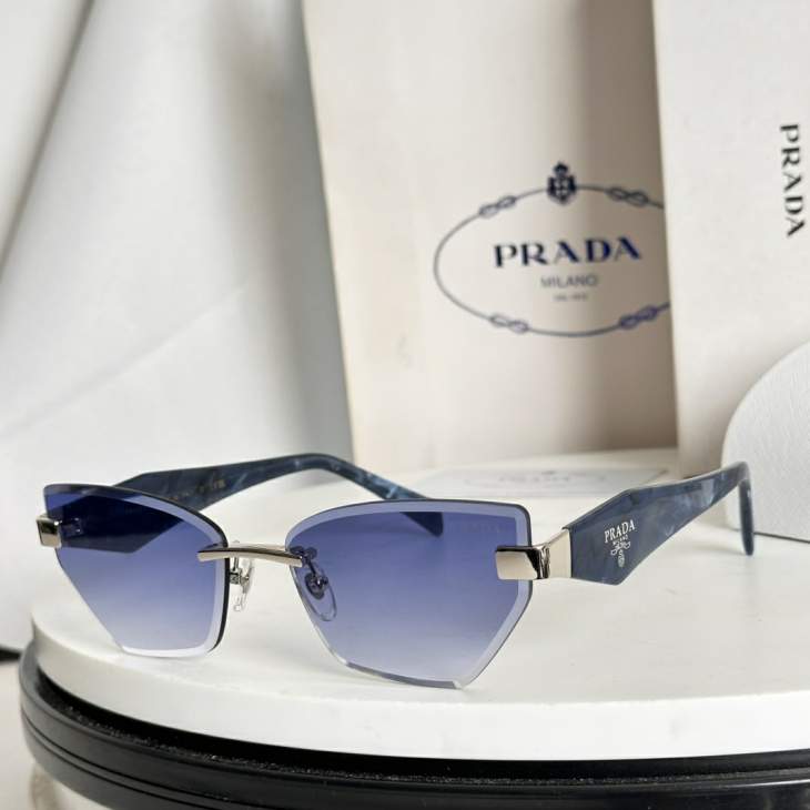 Picture of Prada Sunglasses _SKUfw74908112fw